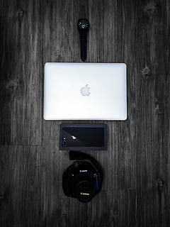 ข้อมูลสำคัญ, เงิน macbook, สีดำ, กล้องแคนนอน, iphone 8, ดู, สีเทา, ทำด้วยไม้, ชั้น, แล็ปท็อป, กล้อง, เทคโนโลยี, ไม้ - วัสดุ, ในบ้าน, ไม่มีคน, ด้านบนโดยตรง, ตาราง, ใกล้ชิด, ยังมีชีวิตอยู่, กล้อง - อุปกรณ์ถ่ายภาพ, การสื่อสาร, คุณสมบัติผนังอาคาร, เนื้อไม้, รูปร่าง, รูปทรงเรขาคณิต, พื้นผิว, เก่า, วัตถุหนึ่งชิ้น, ปุ่มกด, ว่างเปล่า, 4K, CC0, โดเมนสาธารณะ, ค่าลิขสิทธิ์ฟรี