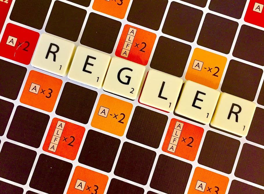 Scrabble, normes, paraules, jocs, regles del joc, nombre, a l'interior, cap gent, text, comunicació, relaxació, primer pla, multicolor, marc complet, guió occidental, alfabet, natura morta, forma, Color blanc, vermell, carta, vista d’angle alt, patró, forma quadrada, taula, 1080P