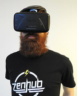 homme, portant, noir, vr lunettes, réalité virtuelle, oculus, La technologie, réalité, virtuel, casque, technologie, divertissement, futuriste, dispositif, une personne, à l'intérieur, prise de vue en studio, Vêtements, Hommes, Vrais gens, Vêtements décontractés, la taille, vue arrière, fond blanc, la communication, permanent, couleur noire, modes de vie, adulte, Technologie sans fil, mâles, texte, 2K, CC0, domaine public, libre de droits
