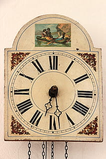 quadrante, visiera, orologio, scudo orologio, orologio a pendolo, tempo, pointer, tempo di, dipinto, antico, tempo che indica, ora, vecchio, orologio da parete, vecchio stile, cerchio, mano minuta, numero romano, romano, nessuno, numero, forma geometrica, architettura, caratteristica della parete, lancetta dell'orologio, forma, lancetta delle ore, strumento del tempo, Torre, struttura costruita, Inquadratura dal basso, 5K, CC0, dominio pubblico, privo di copyright