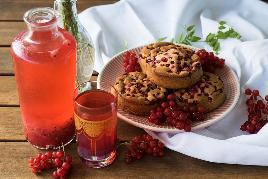 pane, cibo, piatto, salutare, al forno, Cupcake, delizioso, conoscitore, fotografia di cibo, placcatura, bicchiere, indulgenza, vaso, succo, Pasticcino, ribes rosso, cibo e bevande, frutta, mangiare sano, freschezza, frutti di bosco, rinfresco, bere, prima colazione, benessere, cibo dolce, contenitore, tavolo, bottiglia, prodotto caseario, pasto, nessuno, 5K
