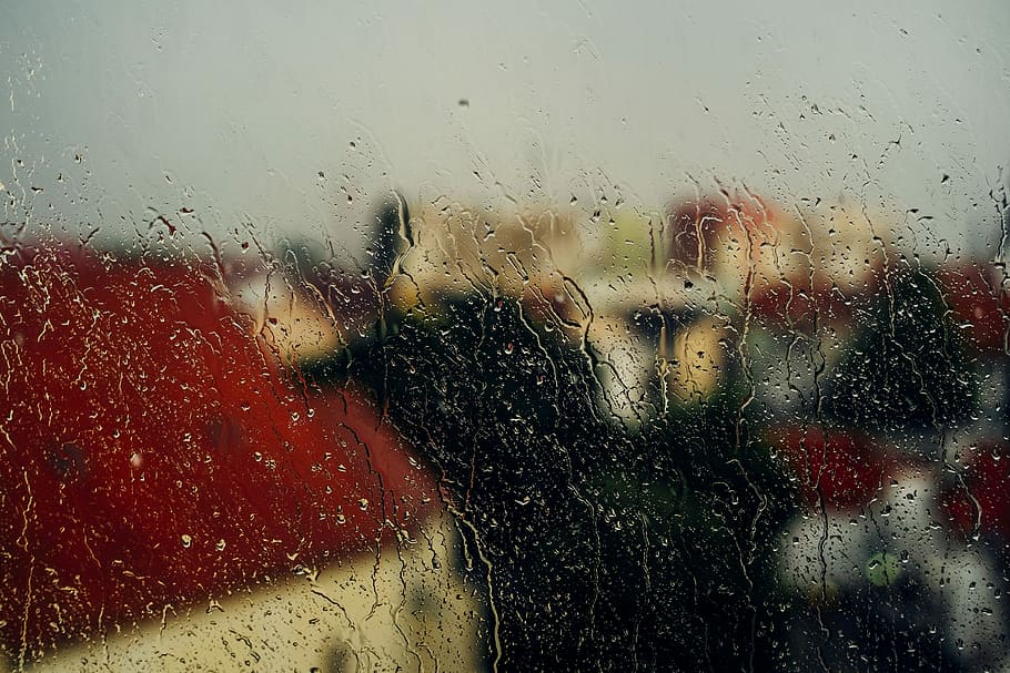 sense títol, finestra, plujós, vidre, pluja, plovent, aigua, tirar, humit, temps, gota de pluja, textura, transparent, superfície, netejar, clar, líquid, aqua, condensació, caure, fred, temporada, tardor, paisatge, ciutat, cel, vidre - material, mirant per la finestra, primer pla, a l'interior, naturalesa, marc complet, temporada de pluges, vermell, cap gent, manera de transport, transport, centrar-se en primer pla, 4K