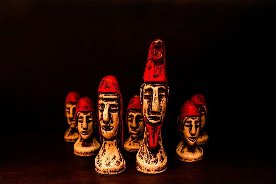 stato, viso, ex, sfondo nero, Marrone, pietre, rosso, bianca, Immagine, arte e artigianato, girato in studio, storia, nessuno, in casa, mestiere, rappresentazione umana, il passato, antico, religione, antica civiltà, rappresentazione, creatività, natura morta, credenza, Festival, 5K