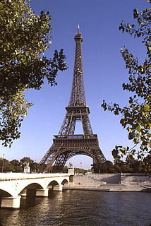 Eyfel Kulesi, ağaçlar, dalları, Paris, Fransa, işaret, mimari, ünlü, köprü, Su, Sen nehri, anıt, sembol, Cityscape, metal, yapılı yapı, gökyüzü, ağaç, kule, uzun - yüksek, seyahat yerleri, turizm, Kent, geçmiş, Tarihçe, bitki, doğa, seyahat, köprü - insan yapımı yapı, açık hava, bağ, kemer, insansız, açık havada, kemer köprüsü, helezon, 1080P, CC0, kamu malı, telif ücretsiz