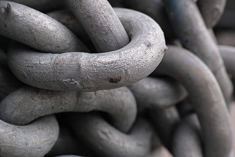 lænke, daniel, gammel, solid, metal, tung, Opret forbindelse, reb, smuk, kopiere plads, makro, detalje, rusten, baggrund, Foto, detaljer skud, tæt, ingen, struktur, baggrunde, maritim, ingen mennesker, farvebillede, forbundet, tæt på, vandret, udtalelser, fotografering, perspektiv, dag, overflod, stak, udendørs, fuld ramme, grå, sikkerhed, stor gruppe af objekter, beskyttelse, styrke, fokus på forgrunden, natur, arkitektur, selektiv fokusering, transportmidler, hjul, 4K, CC0, offentligt domæne, royaltyfrie
