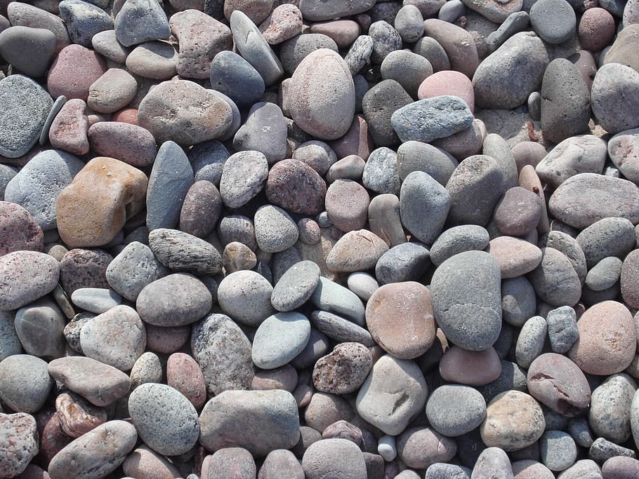 pietre, ciottolo, ciottoli, paffuto, di, spiaggia, costa, natura, fotogramma intero, spiaggia di ghiaia, nessuno, pietra - oggetto, roccia, solido, sfondi, pietra, grande gruppo di oggetti, roccia - oggetto, giorno, abbondanza, terra, strutturato, grigio, vista dall'alto, modello, design, all'aperto, 2K