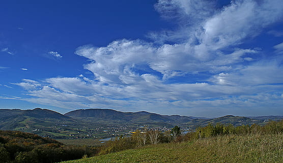 Clouds, Sky, Blue, Layered, sky, blue, layered clouds, feathery clouds, cirrusy, high, view, landscape, mountains, łososińskie band, autumn, nature, the prospect of, dal, cloud - sky, scenics, mountain, scenics - nature, beauty in nature, environment, tranquility, land, plant, mountain range, tranquil scene, no people, non-urban scene, water, day, grass, tree, outdoors, 4K, CC0, public domain, royalty free