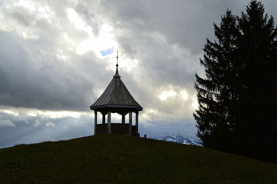 pavilon, mraky, kopec, hora, allgäu, nebe, architektura, mrak - nebe, stavba, rostlina, Příroda, náboženství, krása v přírodě, duchovno, nikdo, víra, strom, přistát, altán, exteriér budovy, scenics - příroda, tráva, klid, místo uctívání, venku, 4K
