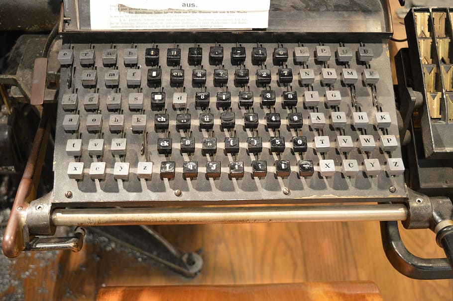 Typewriter, Keys, Letters, mechanically, leave, ribbon, old typewriter, tap, retro, office, machine, desk, keyboard, journalism, office equipment, secretary, machine part, machinery, old-fashioned, no people, calculator, music, old, technology, close-up, indoors, arts culture and entertainment, retro styled, high angle view, antique, man made object, metal, still life, the past, man made, musical instrument, history, push button, 5K