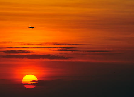 atterraggio, au, voucher; tagliando, de, soleil, aereo, volo, d'oro, ora, tramonto, cielo, cielo al tramonto, sole, Jimbaran, bali, coucher de soleil, mezzi di trasporto, veicolo aereo, volante, modo di trasporto, colore arancione, nuvola - cielo, viaggio, scenics - natura, bellezza nella natura, natura, silhouette, cielo drammatico, nessuno, mezz'aria, luce del sole, all'aperto, industria aerospaziale, cielo romantico, 2K, CC0, dominio pubblico, privo di copyright