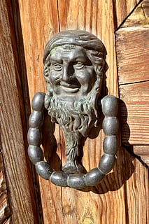 door, knob, date, entrance, art and craft, wood - material, representation, sculpture, close-up, no people, door knocker, craft, lion - feline, creativity, metal, human representation, day, security, safety, animal wildlife, feline, ornate, carving, 4K, CC0, public domain, royalty free