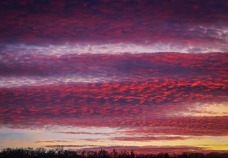 skyer, solnedgang, daggry, vest, sol, himmel, landskab, træer, natur, Sky, efterår, ensomhed, romantik, aftenhimmel, falme, glød, sky - himmel, dramatisk himmel, scenics, skønhed i naturen, scenics - natur, ro, rolig scene, ingen mennesker, cloudscape, rød, miljø, orange farve, storm, udendørs, idyllisk, nat, skumring, meteorologi, abstrakte baggrunde, magt i naturen, ildevarslende, 4K, CC0, offentligt domæne, royaltyfrie