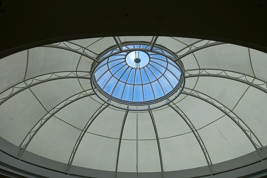 cúpula, claraboia, circular, llum, sostre, estructura, arquitectònic, convexa, forma geomètrica, estructura construïda, arquitectura, cercle, vidre - material, forma, a l'interior, vista d’angle baix, patró, directament a sota, cap gent, disseny, llum solar, dia, característica arquitectònica, cel, concèntric, arquitectura i art, 5K