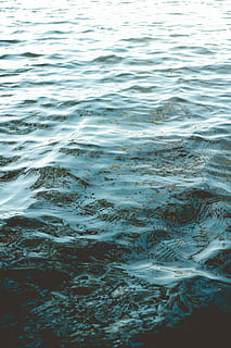 grønt hav, tidsmessig fotografering, kropp, vann, refleksjon, innsjø, flate, himmel, klar, våt, kald, falle, høst, blad, speil, Wafe, hav, vannkanten, rippled, ingen folk, dag, natur, skjønnhet i naturen, full ramme, bakgrunn, bevegelse, bølge, ro, høy vinkel visning, utendørs, sport, vannsport, naturskjønnhet - natur, rennende vann, forurensing, 5K, CC0, offentlig domene, opphavsrett gratis