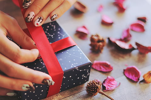 human, hand, holding, red, ribbon, wrapping, blue, box, hand holding, red ribbon, blue box, women, human Hand, close-up, females, christmas, dessert, people, gift, homemade, caucasian Ethnicity, adult, decoration, sweet Food, table, human body part, one person, one woman only, body part, indoors, finger, human finger, nail, nail polish, nail art, real people, fingernail, selective focus, 1080P, CC0, public domain, royalty free
