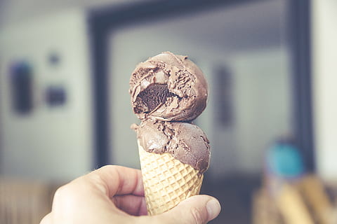 chocolate, cold, cone, cool, creamy, delicious, dessert, food, ice cream, indulgence, sweet, human hand, ice cream cone, holding, food and drink, hand, human body part, sweet food, dairy product, focus on foreground, frozen food, frozen, one person, temptation, close-up, body part, finger, vanilla ice cream, melting, 5K, CC0, public domain, royalty free
