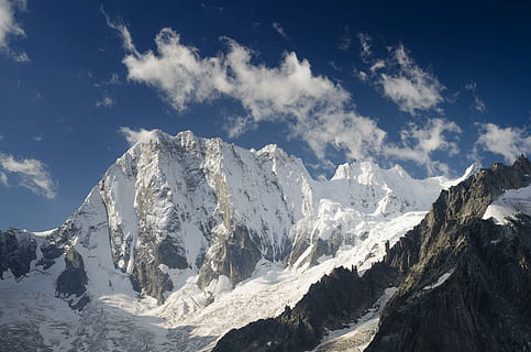 nord, paret, grans jorasses, chamonix, França, fotografia de paisatge, muntanya de neu, muntanya, neu, núvol, rock, penya-segat, escenics - natura, bellesa a la natura, temperatura de fred, hivern, cel, Serra, medi ambient, núvol - cel, escena tranquil·la, paisatge, muntanya nevada, tranquil·litat, naturalesa, escena no urbana, dia, cim de muntanya, llum solar, cap gent, a l'aire lliure, formació, rang, 4K, CC0, domini públic, lliure de regalies