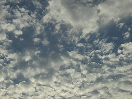 pilviä, rakenne, valkoiset pilvet, pilvi - taivas, taivas, cloudscape, taustat, kauneus luonnossa, tuuli, ilmapiiri, pilvinen, myrsky, maisemat - luonto, luonto, ei ihmisiä, ympäristö, dramaattinen taivas, moody sky, sininen, ulkona, myrskypilvi, meteorologia, tumma, sade, abstrakti tausta, pehmeys, 4K, CC0, public domain, rojaltivapaa