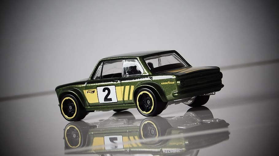 automàtic, bmw, model, 2002, bmw 2002, Coupé de 2 portes, Cotxe dels setanta, morir fos, model a escala, rodes, cotxe, vehicle terrestre, velocitat, cotxe esportiu, esport, transport, roda, a l'interior, joguina, fons gris, tir de l'estudi, infància, cotxe de joguina, automòbil, gris, estil retro, vinyeta, natura morta, manera de transport, còpia espai, primer pla, enfocament selectiu, taula, 4K
