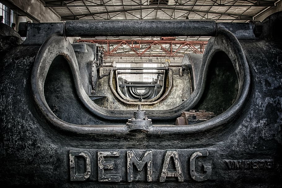 kompresor, průmysl, stroj, kov, technologie, hornictví, továrna, účtovat, demag, kovový, ocel, těžký průmysl, maschinenhalle, nikdo, den, uvnitř, detail, kovový průmysl, text, architektura, západní skript, stavba, starý, sdělení, nástěnný prvek, opuštěný, zvětralý, informace, pokles, zeď, rezavý, zhoršení, 5K