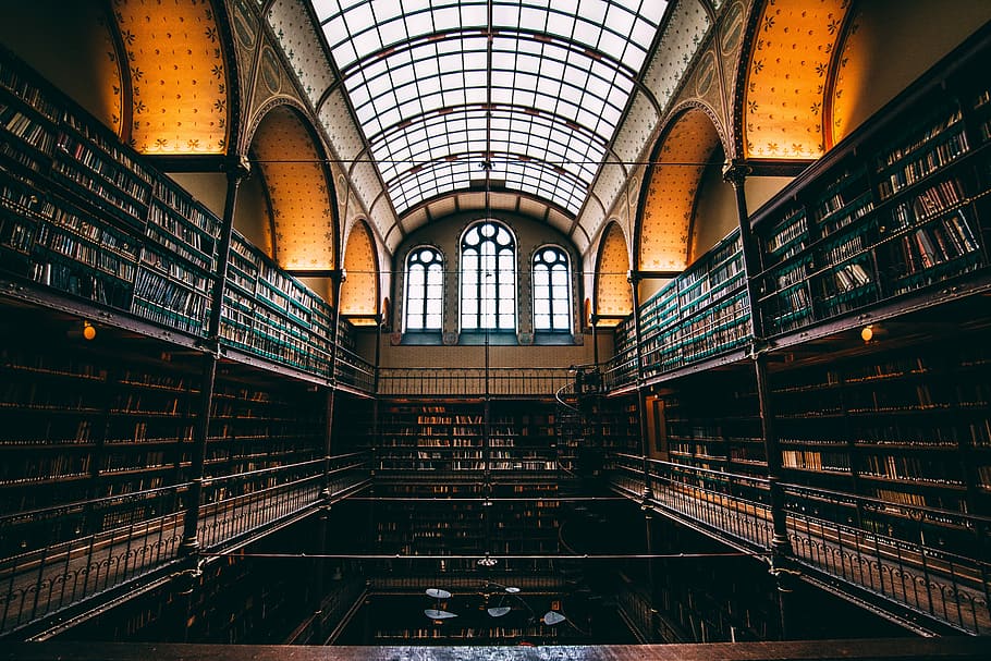 foto, sala de la biblioteca, llibres, prestatges, biblioteca, arquitectura, finestra, llibre, arc, història, Europeu, vell, interior, edifici, ornamentat, sostre, enorme, endins, a l'interior, estructura construïda, prestatge, educació, transport per ferrocarril, prestatge per a llibres, publicació, cap gent, el passat, equips d’il·luminació, vista d’angle baix, estació de ferrocarril, 5K