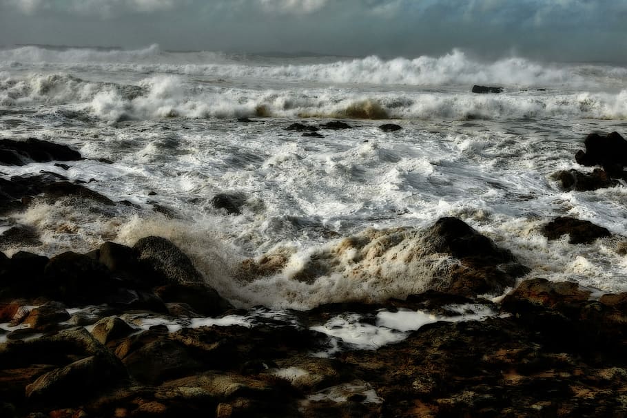 mar, bravo, onades, tempesta, cap gent, naturalesa, dia, a l'aire lliure, onada, rock, rock - object, moviment, sòlid, aigua, surf, bellesa a la natura, esport aquàtic, terra, escenics - natura, esport, poder, cel, poder a la natura, trencament, 2K