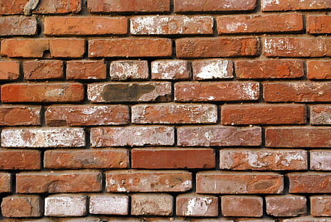 cerca de la foto, ladrillos de pared de arcilla, ladrillo, ladrillos, usado, pared, texturizado, barrera, pared de ladrillo, antecedentes, arquitectura, fotograma completo, estructura construida, nadie, pared - característica de la construcción, rojo, modelo, arreglo, repetición, en una fila, Material de construcción, sólido, de cerca, material de piedra, marrón, efecto texturizado, 4K, CC0, dominio público, libre de derechos