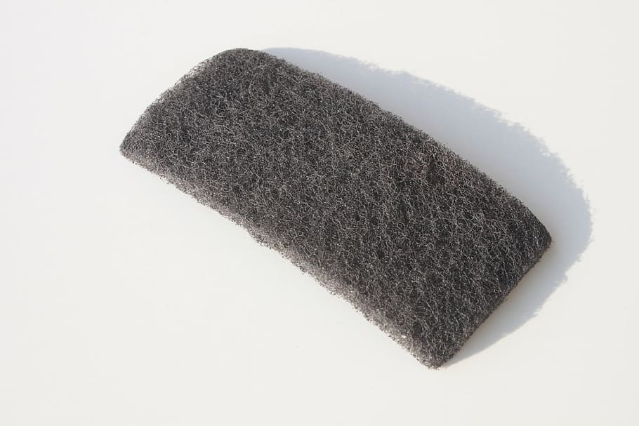 abrasiu, netejar, microfibra, oxidació, coixinets, polir, escombraries, rentat, esponges, indústries, eines, sol objecte, fons blanc, tallar, tir de l'estudi, cap gent, a l'interior, primer pla, neteja, gris, senzillesa, higiene, material, patró, forma, textura, disseny, tèxtil, equipament, sòlid, color plata, puresa, 4K