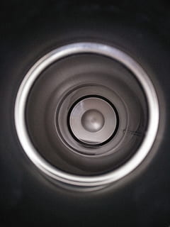 cerc, cercuri concentrice, ceașcă, geometrică, formă, în interior, nici o persoana, a închide, tehnologie, metal, proiecta, model, direct deasupra, spirală, echipament, obiectiv - instrument optic, imediat mai jos, arhitectură, selectiv, abstract, un singur obiect, argintiu colorat, 4K, CC0, domeniu public, fără drepturi de autor