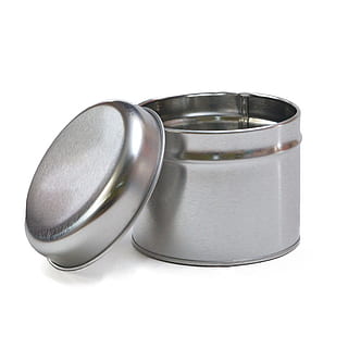 lata, pode, caixa, lata, posso, fundo branco, prateado colorido, prata - metal, comida e bebida, ninguém, cuidados de saúde e medicina, metal, tiro do estúdio, Cortar fora, dois objetos, dentro de casa, ainda vida, fechar-se, copie o espaço, utensílio de cozinha, aço, equipamento doméstico, alumínio, recipiente, colher, grupo de objetos, Liga, 1080P, CC0, domínio público, royalty free