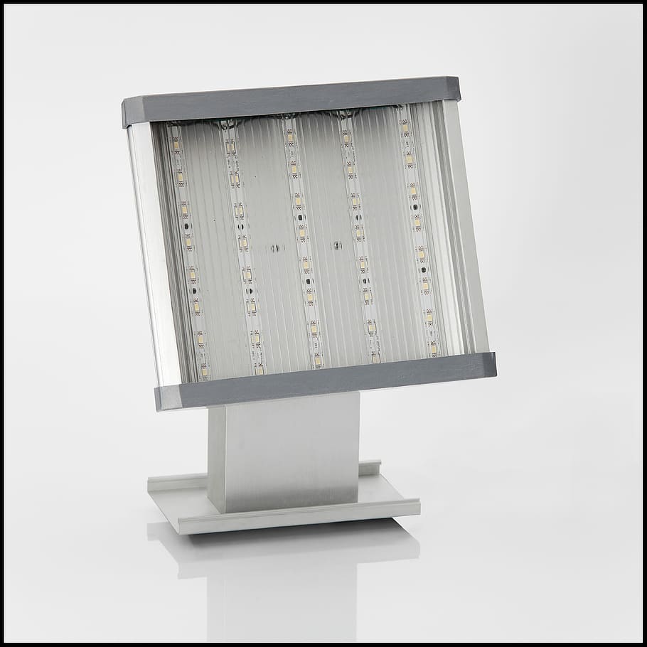 leve, iluminação, leds, luzes, luminária, arquitetura, eletricidade, decoração, foco, econômico, ecológico, salvar, energia, baixo consumo, casa, fundo branco, tiro do estúdio, ninguém, dentro de casa, fechar-se, dia, impressão de transferência, Cortar fora, ainda vida, filtro de pós-produção automática, copie o espaço, comunicação, o negócio, tecnologia, criatividade, texto, cor branca, metal, indústria cinematográfica, papel, documento, 4K