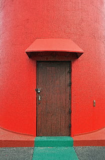 náutico, Faro, puerta roja, rojo, puerta, Entrada, punto de referencia, estructura construida, arquitectura, al aire libre, exterior del edificio, cerrado, edificio, nadie, día, seguridad, la seguridad, casa, proteccion, color naranja, material de madera, naturaleza, pared - característica de la construcción, 4K, CC0, dominio público, libre de derechos