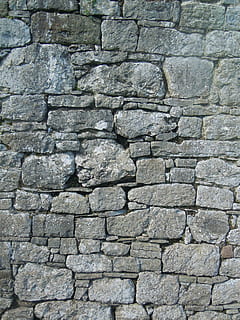 paret, roques, textura, edifici, superfície, gris, fons, patró, maó, vell, material de pedra, funció de construcció de parets, marc complet, sòlid, paret de pedra, aspre, cap gent, arquitectura, estructura construïda, dia, a l'aire lliure, pedra - objecte, primer pla, naturalesa, efecte texturat, 4K, CC0, domini públic, lliure de regalies