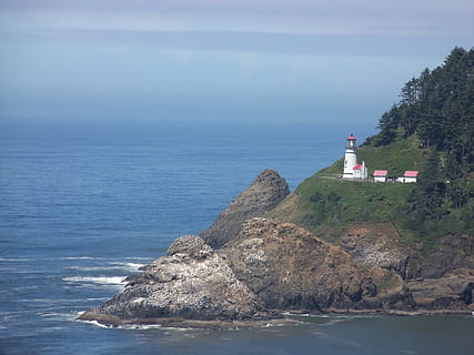 fyrtårn, Oregon, kyst, landskab, vand, hav, himmel, horisont, scenics - natur, horisont over vand, skønhed i naturen, klippe, natur, solid, rock-objekt, dag, vejledning, arkitektur, bygget struktur, tårn, jord, bygning udvendig, udendørs, 1080P, CC0, offentligt domæne, royaltyfrie