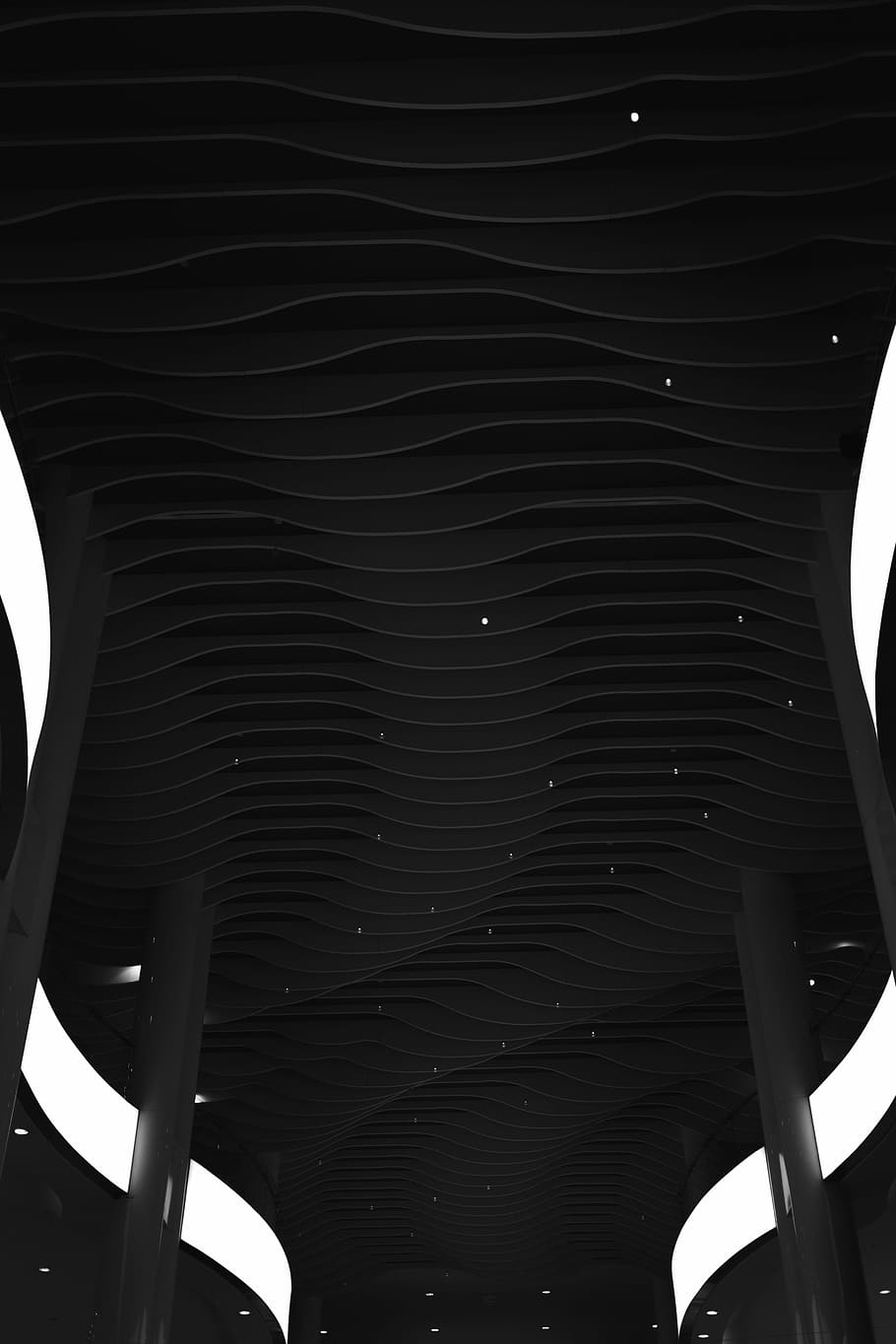 gris, blanc, fals, sostre, negre, il·luminació, resum, arquitectura, interior, piller, modern, edifici, mínim, onada, perspectiva, vista d’angle baix, estructura construïda, cap gent, a l'interior, il·luminat, connexió, nit, pont, patró, naturalesa, pont - estructura feta per l'home, columna arquitectònica, llum, baix, equips d’il·luminació, cel, sota, 5K