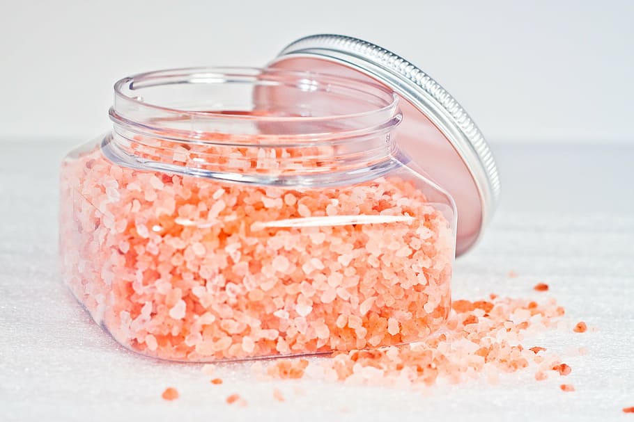 rosa, pedres, gerro de vidre, Himalayan, bany, sal, menjar, jar, contenidor, tir de l'estudi, a l'interior, menjar i beguda, frescor, cap gent, primer pla, vidre - material, benestar, alimentació saludable, centrar-se en primer pla, fons blanc, cullera, menjar dolç, natura morta, estri de cuina, estil de vida saludable, ingredient, 1080P