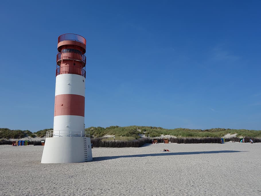 fyrtårn, sand, strand, blå, Nordsøen, ø, kyst, sol, ebbe, himmel, bygget struktur, vand, skyfri himmel, natur, arkitektur, dag, tårn, bygning udvendig, vejledning, sikkerhed, ingen mennesker, hav, retning, beskyttelse, udendørs, 2K