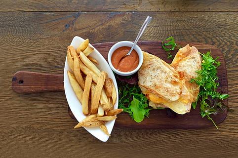 bread, chip, close-up, cooked, crispy, dinner, eating, fast, food, foodporn, fresh, fried, fries, healthy, junk, kitchen, lettuce, lunch, meal, plate, potato chips, restaurant, salad, sandwich, sauce, snack, table, takeout, teaspoon, tomato, vegetable, wood, french Fries, gourmet, meat, potato Chip, grilled, speed, wood - Material, freshness, food and drink, ready-to-eat, fast food, prepared potato, potato, unhealthy eating, high angle view, still life, serving size, condiment, directly above, deep fried, indoors, no people, temptation, tray, dip, 2K