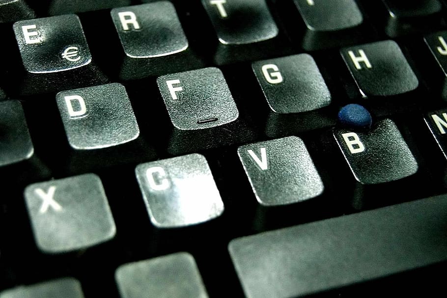 negre, tecles de teclat d’ordinador, teclat d’ordinador, ordinador d'escriptori, ordinador, negocis, web, Internet, equipament, tecnologia, treballar, oficina a casa, oficina, ratolí, escriure, estudiar, estudis, estudiant, digital, lloc de treball, poma, organització, màrqueting, designar, electrònica, navega, comunicació, teclat, carta, primer pla, equips informàtics, a l'interior, enfocament selectiu, text, clau d’ordinador, nombre, color negre, connexió, alfabet, part de l’ordinador, cap gent, guió occidental, marc complet, polsador, 1080P