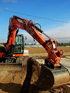 Bagger, Maschine, Baumaschine, Seite? ˅, Konstruktion, Werkzeug, Baggerschaufel, Arbeit, Klinge, Schaufel, graben, Erde, Ausgrabung, ausgraben, Fahrzeug, bauen, Baufahrzeug, Bauarbeiten, Arbeitsmaschine, Technologie, Kettenfahrzeug, Maschinen, Baugewerbe, Industrie, Erdbewegungsmaschine, Ausrüstung, Bulldozer, Baustelle, Arbeiten, Fahrzeugschaufel, Schmutz, Bautätigkeit, Himmel, Natur, Transport, Landfahrzeug, Sonnenlicht, Transportmittel, Tag, keine Leute, Entwicklung, Straße, Baumaschinen, draußen, Land, industrielle Ausrüstung, 4K, CC0, gemeinfrei, lizenzfrei