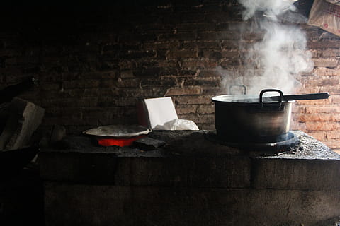 benzersiz, nesneleri, Antik, canon eos 60d, duman, yemek pişirme, Gıda, ısı - sıcaklık, pişirme kabı, ateş - doğal fenomen, soba, fırın, ocak, insansız, yiyecek ve içecek, mutfak gereci, içeriye, buhar, mutfak, duman - fiziksel yapı, ev Aletleri, cihaz, yurtiçi oda, gün, hazırlık, tuğla, yurtiçi mutfak, duvar, natürmort, tuğla duvar, tencere, yemek hazırlama, 5K, CC0, kamu malı, telif ücretsiz