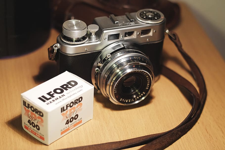 lens, panjur, Antik, eski, bağbozumu, ekipman, nostalji, Retro, klasik, teknoloji, açıklık, vizör, rangefinder, Manuel, optik, kamera, fotoğrafçılık, film, odak, Fotoğraf, fotografik, analog, poz, müzik aleti, fotoğraf makinesi, fotoğrafçı, fotoğrafçılık temaları, kamera - fotoğrafik donanımlar, lens - optik alet, içeriye, ahşap malzeme, fotoğrafik donanım, retro tarz, tablo, insansız, lens - göz, kapatmak, natürmort, tek nesne, Metin, maliye, ön plana odaklanmak, slr kamera, dijital kamera, 2K