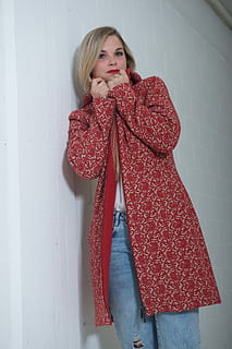 fear, red, hide, white, girl, afraid, danger, one person, young women, leisure activity, standing, clothing, young adult, warm clothing, winter, real people, lifestyles, scarf, front view, women, wall - building feature, looking away, portrait, cold temperature, hair, beautiful woman, teenager, hairstyle, contemplation, 4K, CC0, public domain, royalty free