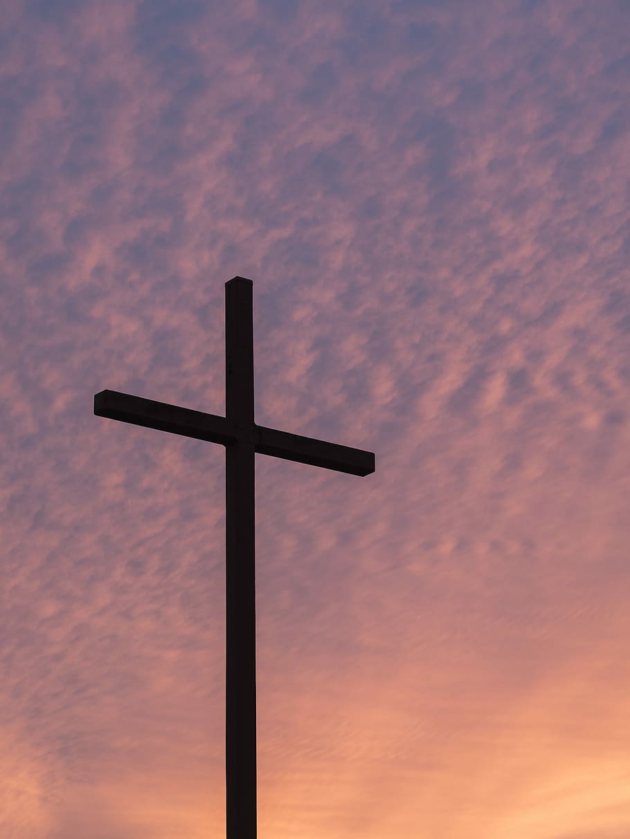 silueta, gran, creu, durant el dia, calma, cel, núvol, cristià, Pasqua, religiós, crucifix, religió, fe, Església, al matí, calvari, Diumenge de Rams, alba, negre, núvol - cel, posta de sol, creença, espiritualitat, cap gent, vista d’angle baix, forma de creu, color taronja, naturalesa, a l'aire lliure, cel dramàtic, bellesa a la natura, tranquil·litat, idíl·lic, porpra, perdó, 4K