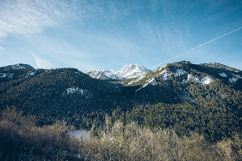 landscape photography, mountain, dayttime, landscape photograph, mountain range, tree, forest, sky, snow, nature, green, winter, cloud, landscape, evergreen, 17-40, 5d, canon, scenics - nature, environment, beauty in nature, plant, cold temperature, cloud - sky, snowcapped mountain, no people, tranquility, land, tranquil scene, pine tree, outdoors, mountain peak, coniferous tree, vapor trail, pine woodland, 5K, CC0, public domain, royalty free