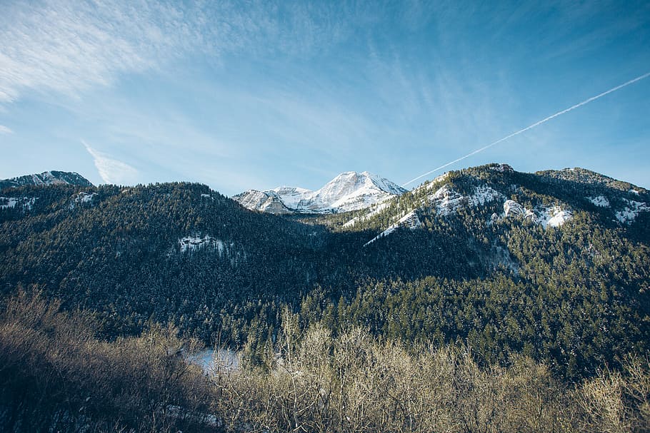 krajinářské fotografie, hora, během dne, fotografie krajiny, pohoří, strom, les, nebe, sníh, Příroda, zelená, zimní, mrak, krajina, evergreen, 17-40, 5 d, kánon, scenics - příroda, životní prostředí, krása v přírodě, rostlina, studená teplota, mrak - nebe, zasněžené hory, nikdo, klid, přistát, klidné scény, borovice, venku, horský vrchol, jehličnatého stromu, parní stezka, borové lesy, 5K