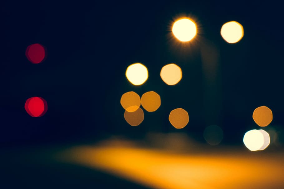 sense títol, bokeh, llums, fosc, nit, tarda, borrosa, resum, defocated, il·luminat, llum del carrer, equips d’il·luminació, cercle, tacat, cap gent, color negre, fons, carrer, forma geomètrica, ciutat, forma, llum - fenomen natural, a l'aire lliure, transport, llum, cel, flare de la lent, moviment, fons negre, llum del vehicle, 1080P