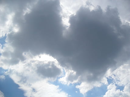 clouds, sky, blue, clouds form, white, cumulus clouds, cloud - sky, beauty in nature, cloudscape, sunlight, nature, low angle view, scenics - nature, overcast, backgrounds, white color, day, no people, outdoors, dramatic sky, wind, environment, moody sky, meteorology, clean, 4K, CC0, public domain, royalty free