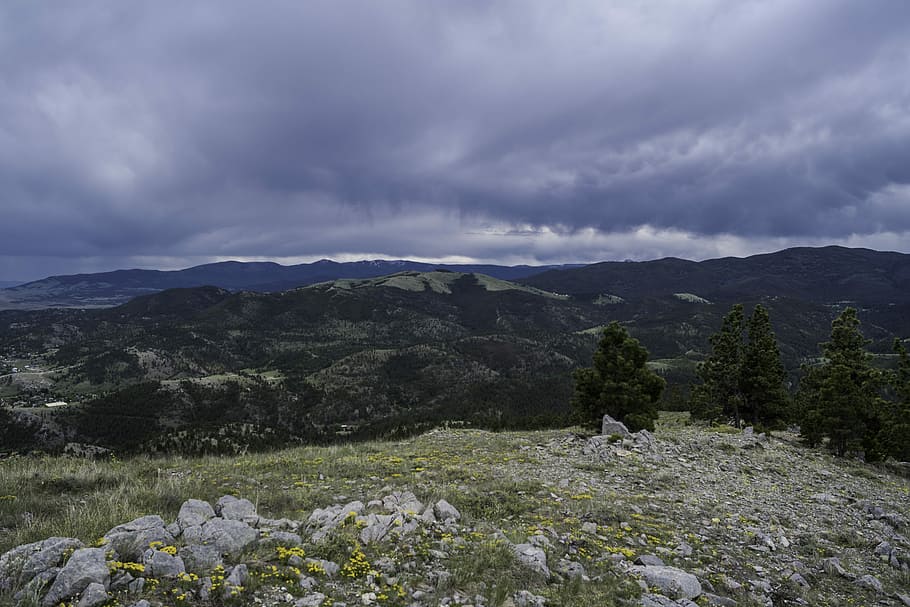 pohled na kopce, horní, mount, helena, kopce, pohled shora, mount helena, mraky, krajina, krajiny, montana, Příroda, venku, veřejná doména, nebe, Spojené státy, hora, scén, mrak - nebe, nikdo, pohoří, krása v přírodě, kopec, rock - objekt, extrémní terén, scéna s oblaky, letní, životní prostředí, scenics - příroda, rostlina, bouřka, zatažený, strom, klid, bouřkový mrak, dramatická obloha, přistát, klidné scény, jehličnatého stromu, 5K