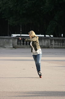 skating, inline, roller skates, roller, rollerblading, inline skating, sporty, recreational sports, endurance, summer, asphalt, paris, fitness, precision, balance, harmony, one person, full length, casual clothing, real people, young women, lifestyles, young adult, leisure activity, women, hair, blond hair, day, nature, motion, architecture, tree, city, road, outdoors, hairstyle, jeans, teenager, 4K, CC0, public domain, royalty free
